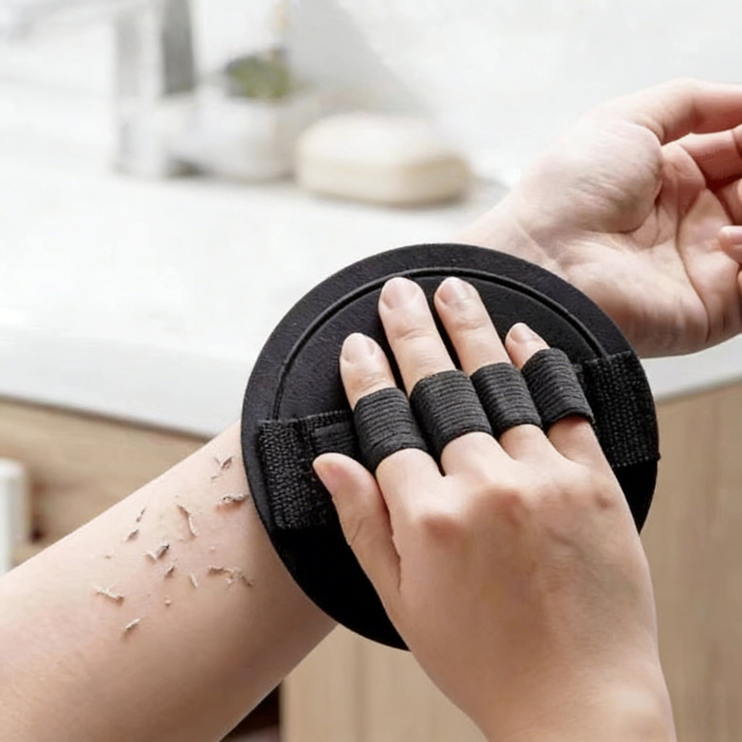 🥳2026 HOT SALE🥳💞50K+ SOLD!🌸🧖‍♀️ 65% OFF! Scrub Bath Pads – Gently exfoliate, unclog pores, reveal brighter skin. Durable rubber, easy to rinse. A little scrub goes a long way! ✨🛀