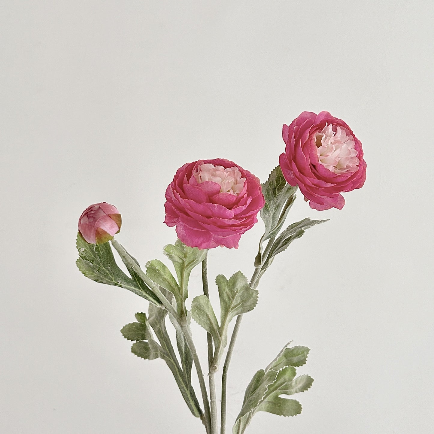 🌸 Lifelike Luxury Peony Flowers – No Watering, No Wilting, Just Lasting Beauty! 💐✨