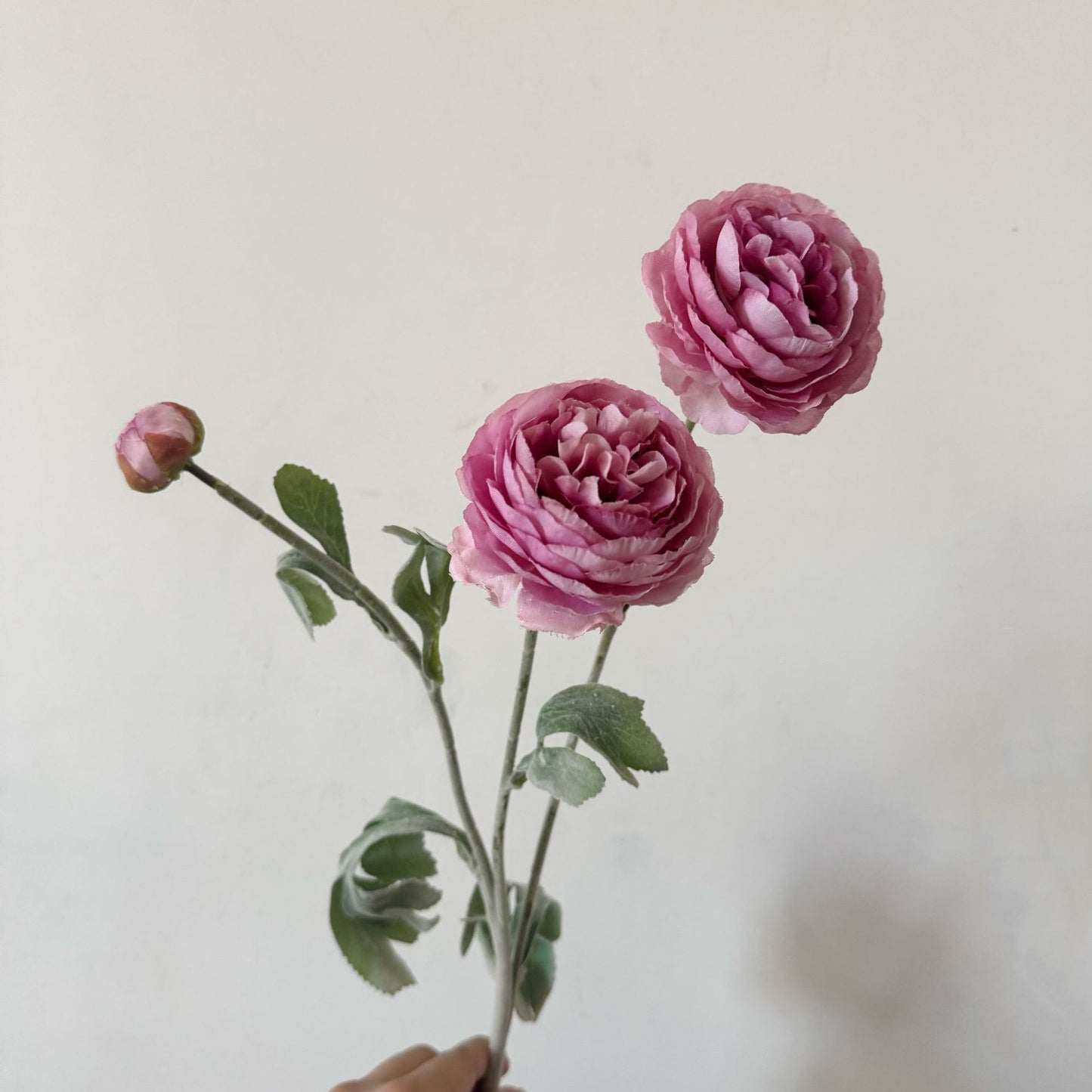 🌸 Lifelike Luxury Peony Flowers – No Watering, No Wilting, Just Lasting Beauty! 💐✨