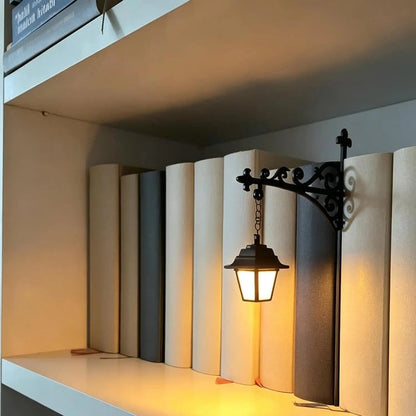 Library Lantern-Decorative Bookshelf Lighting