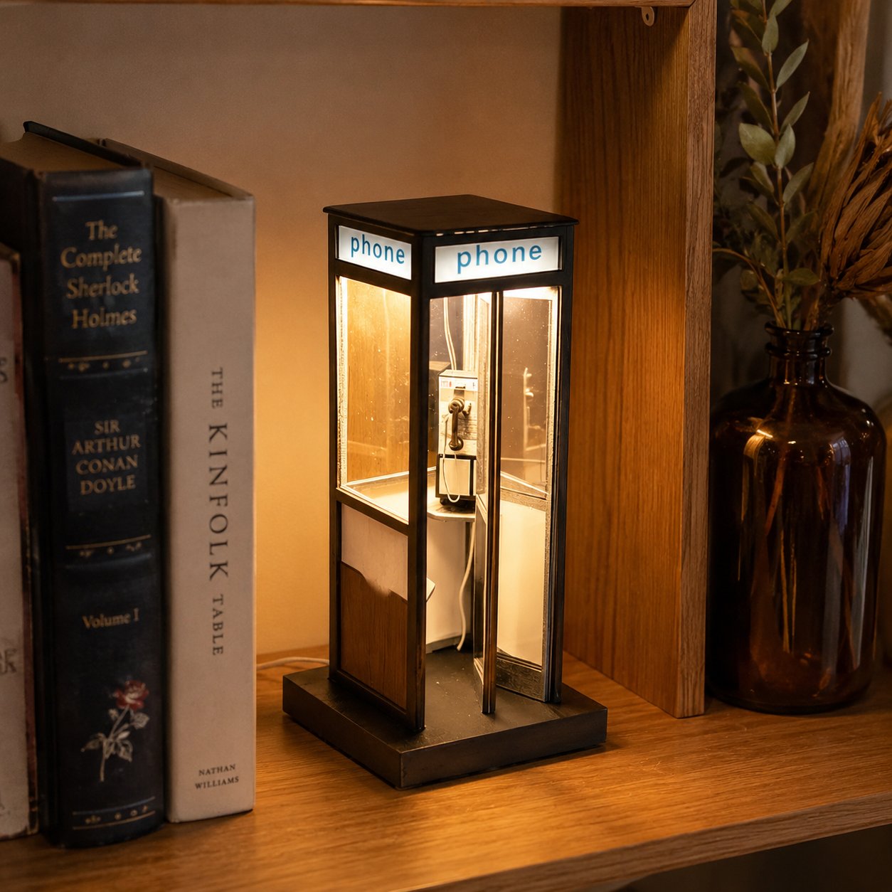 Retro-Style TelephoneBooth Decorative Lamp -Bedroom BedsideCreative Night Light