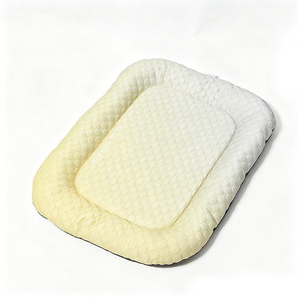 Pet Cooling Mat For Dogs & Cats  Naturally Cool Ice-Silk Pad Breathable, Washable & Soft  For Floors, Sofas & Car Travel Multiple Sizes Gradient Colours
