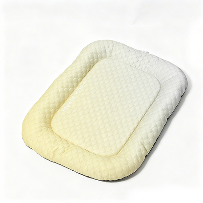 Pet Cooling Mat For Dogs & Cats  Naturally Cool Ice-Silk Pad Breathable, Washable & Soft  For Floors, Sofas & Car Travel Multiple Sizes Gradient Colours